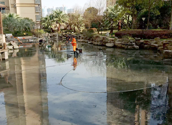 金堂景观池淤泥清理